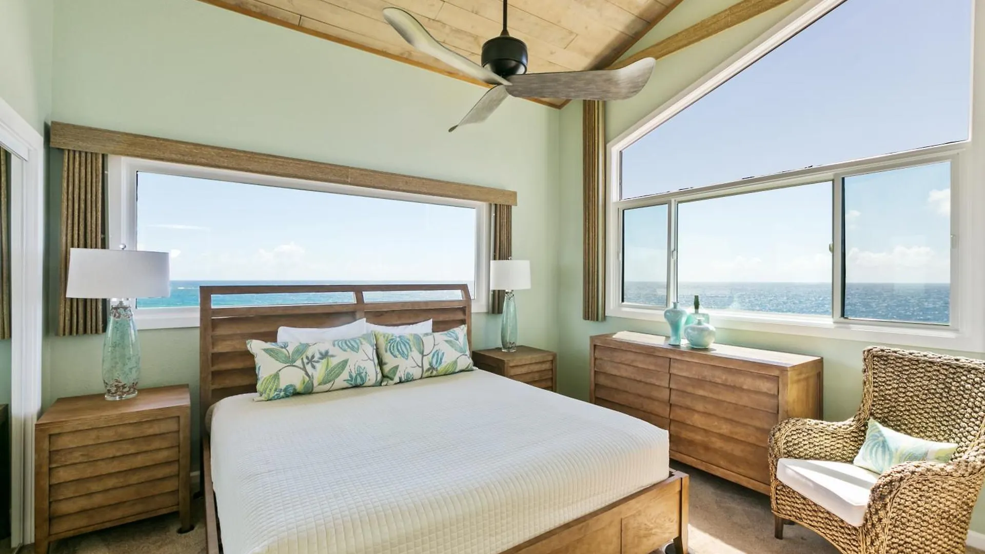 Holiday home Renovated 2Br Condo With Ocean Views - Alekona Kauai Koloa